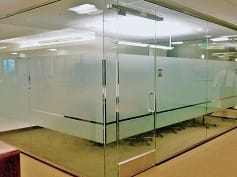 Стеклянная офисная перегородка двойное стекло с пленкой